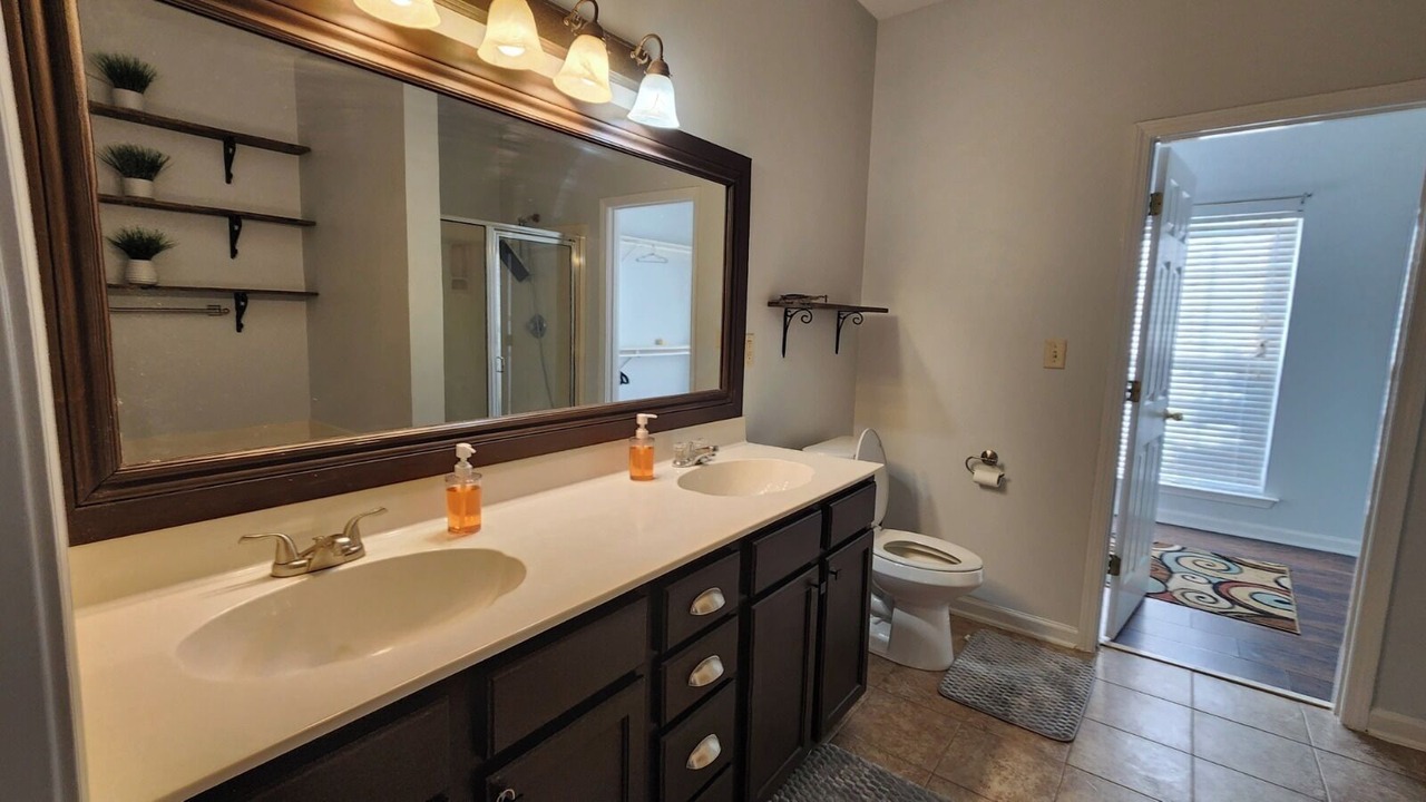 Photo of Bathroom in Olive Branch