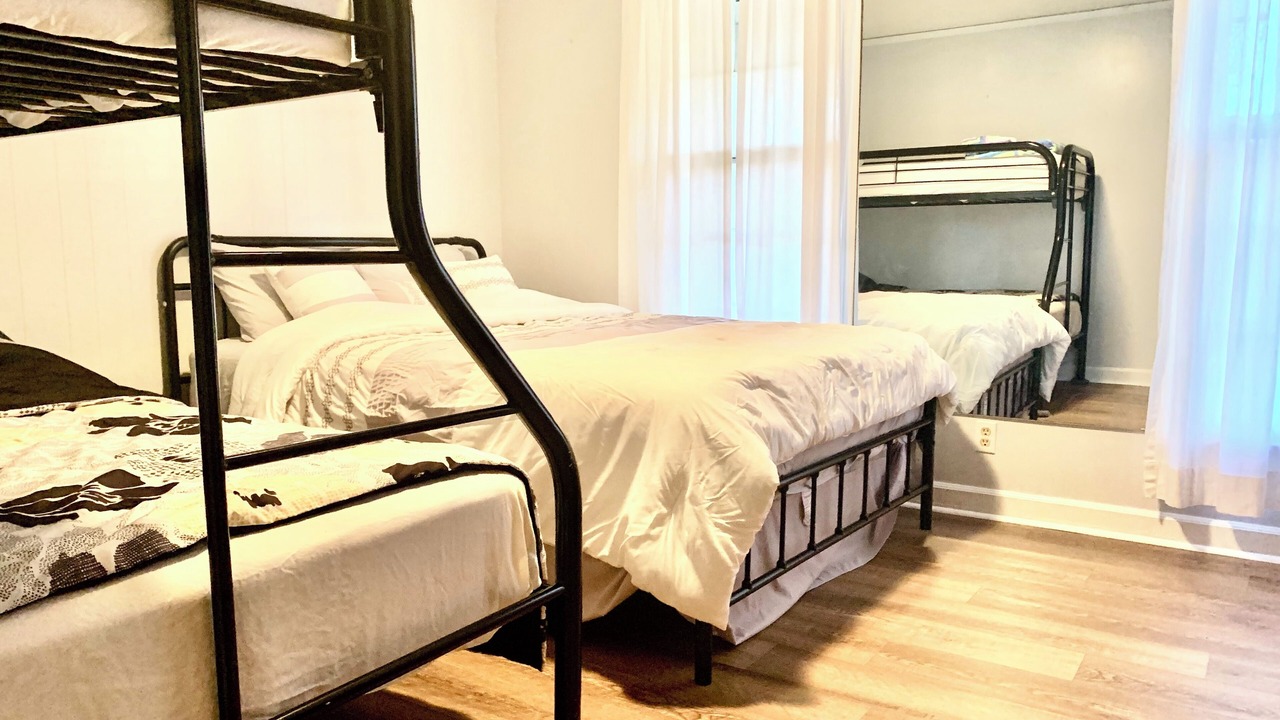 Photo of Bedroom in Ellendale