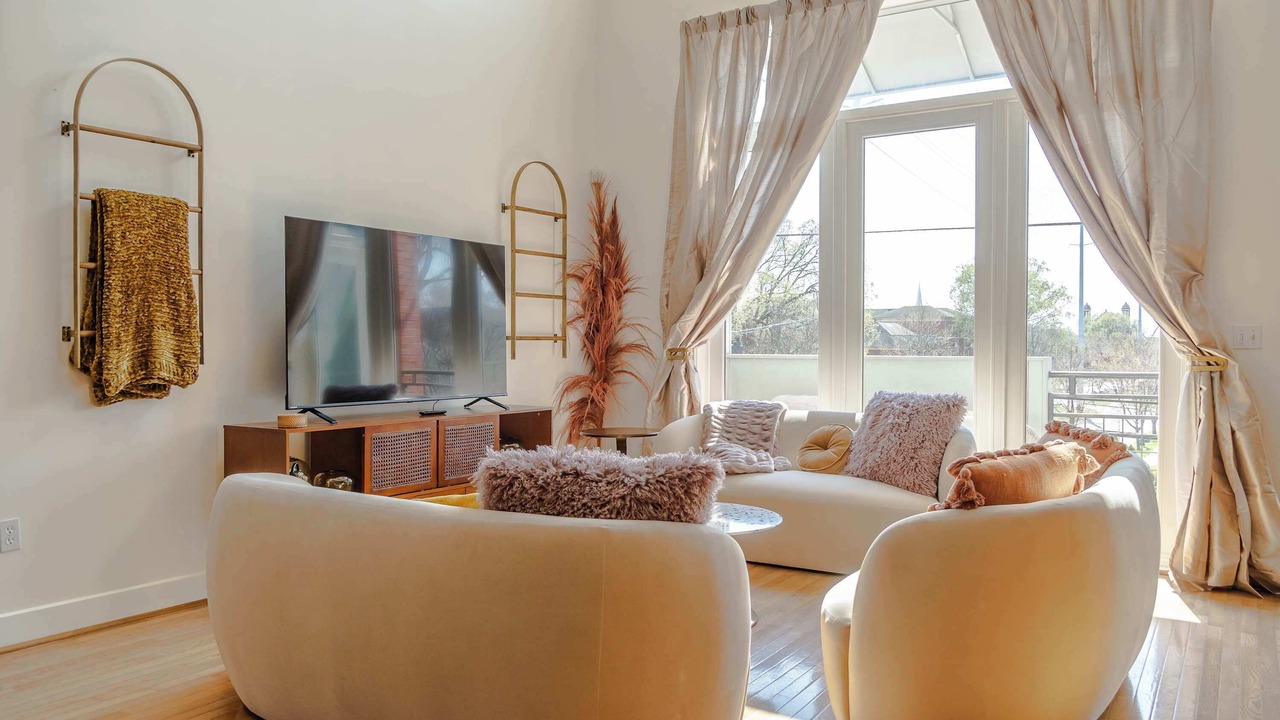 Photo of Bedroom in East Market District