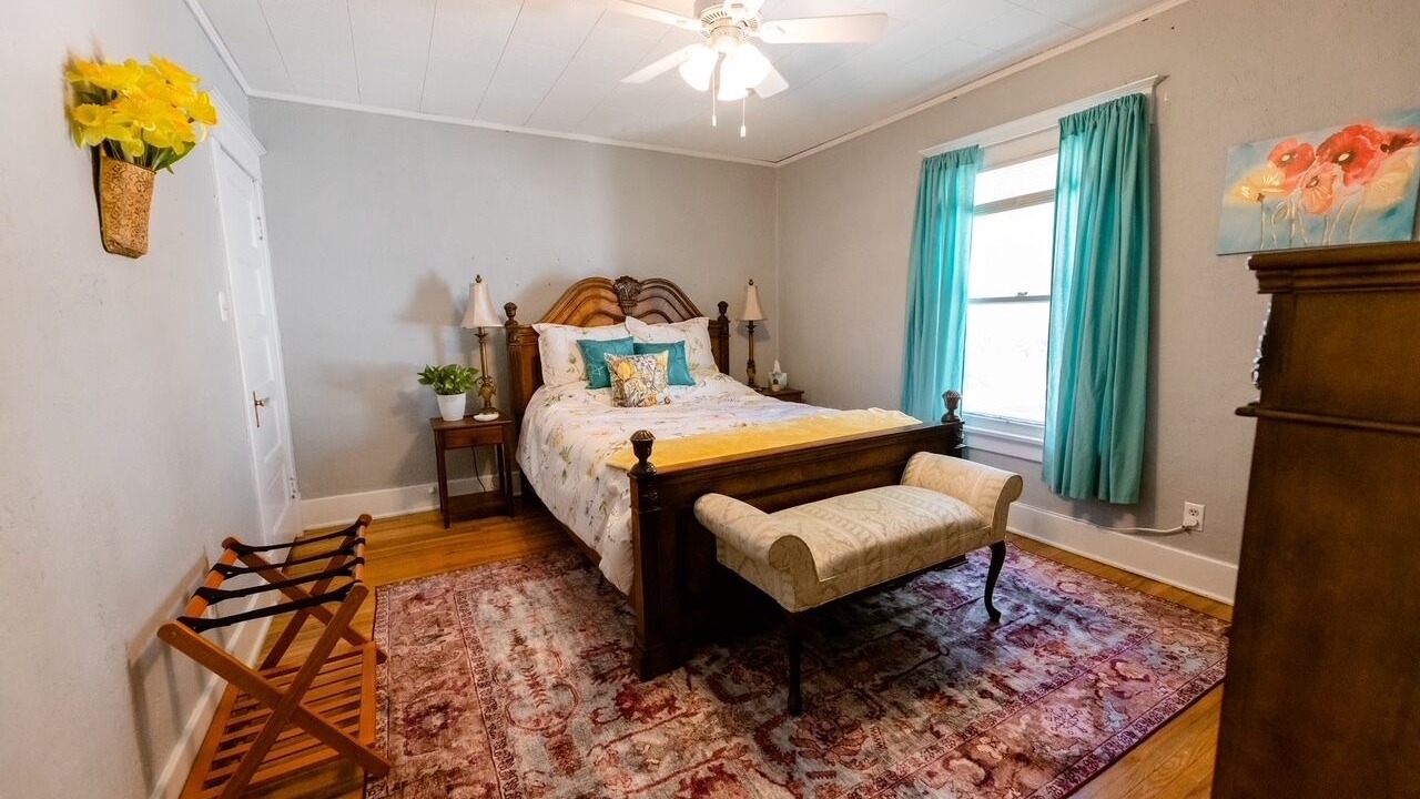 Photo of Bedroom in Independence