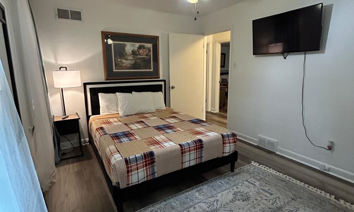 Photo of Bedroom in East Memphis