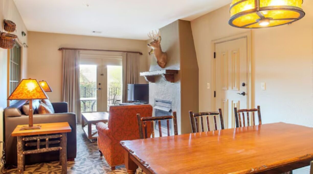 Photo of Livingroom in Big Cedars