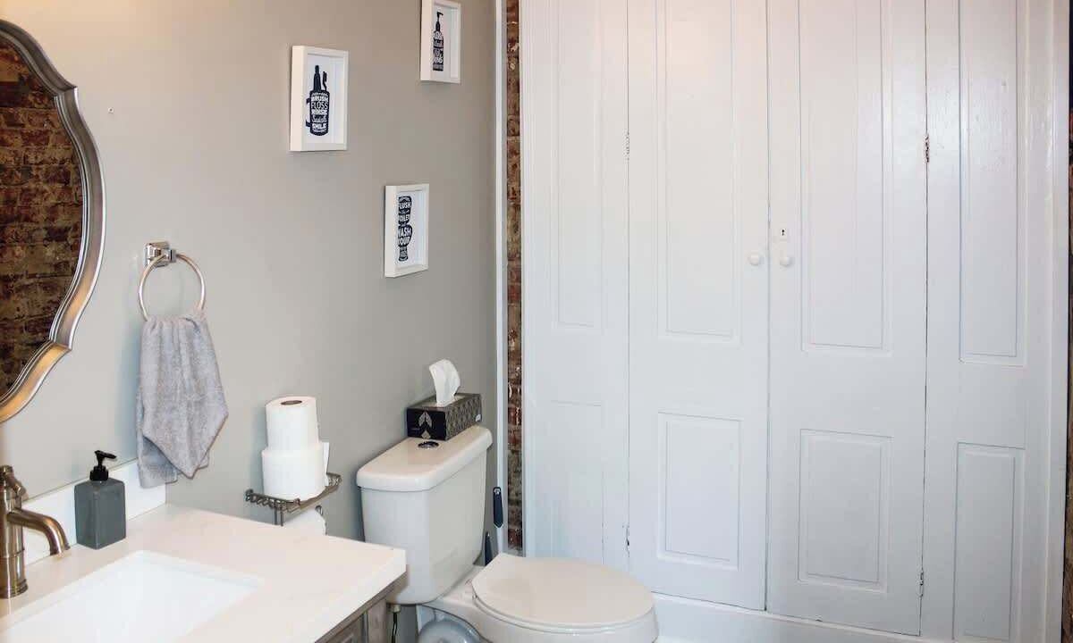 Photo of Bathroom in Butchertown