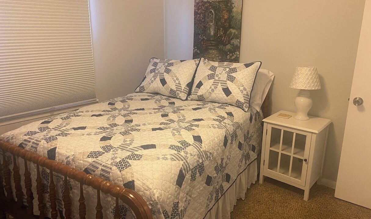 Photo of Bedroom in Hutchinson