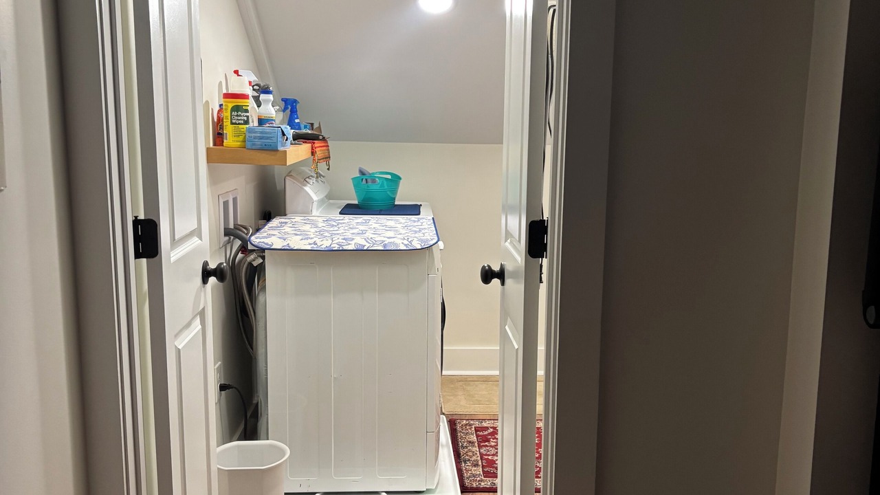 Photo of Bedroom in Loudon