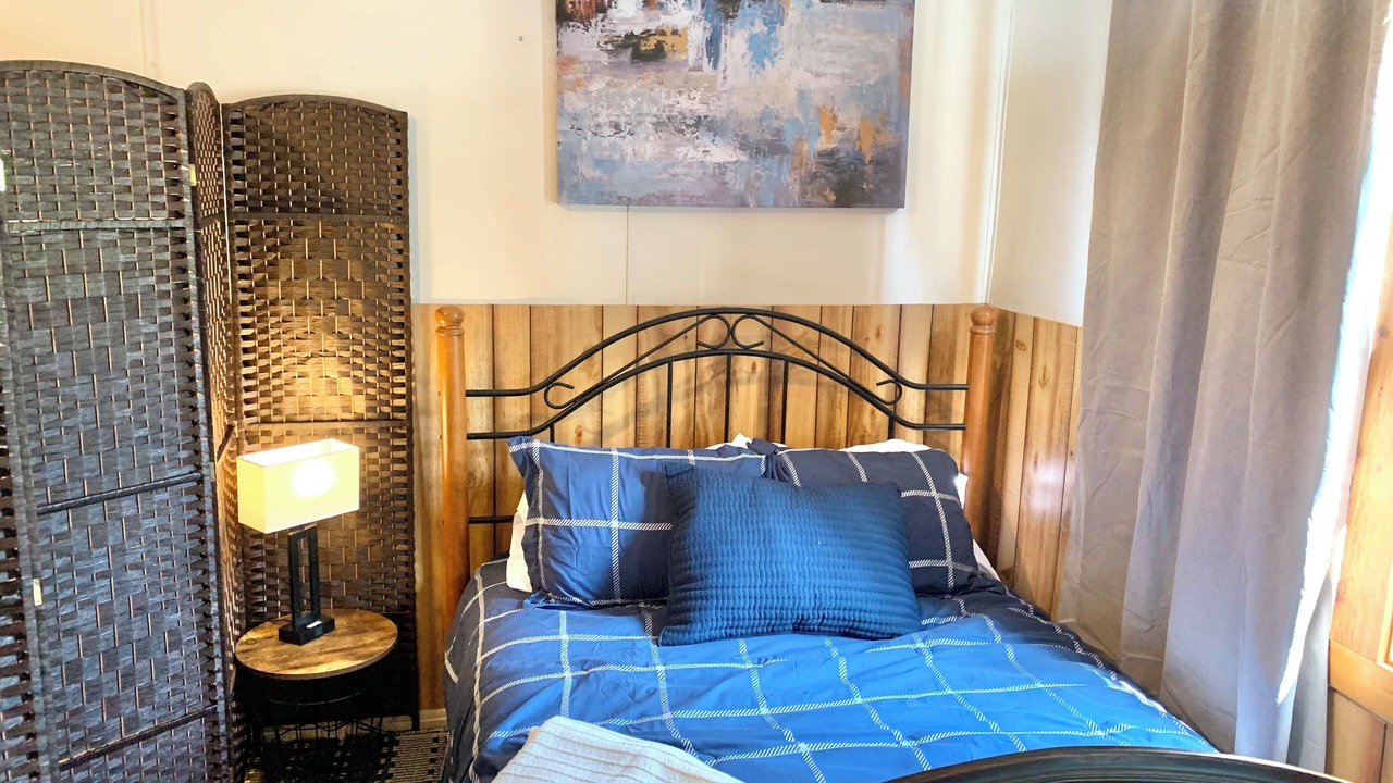 Photo of Bedroom in Shell Knob