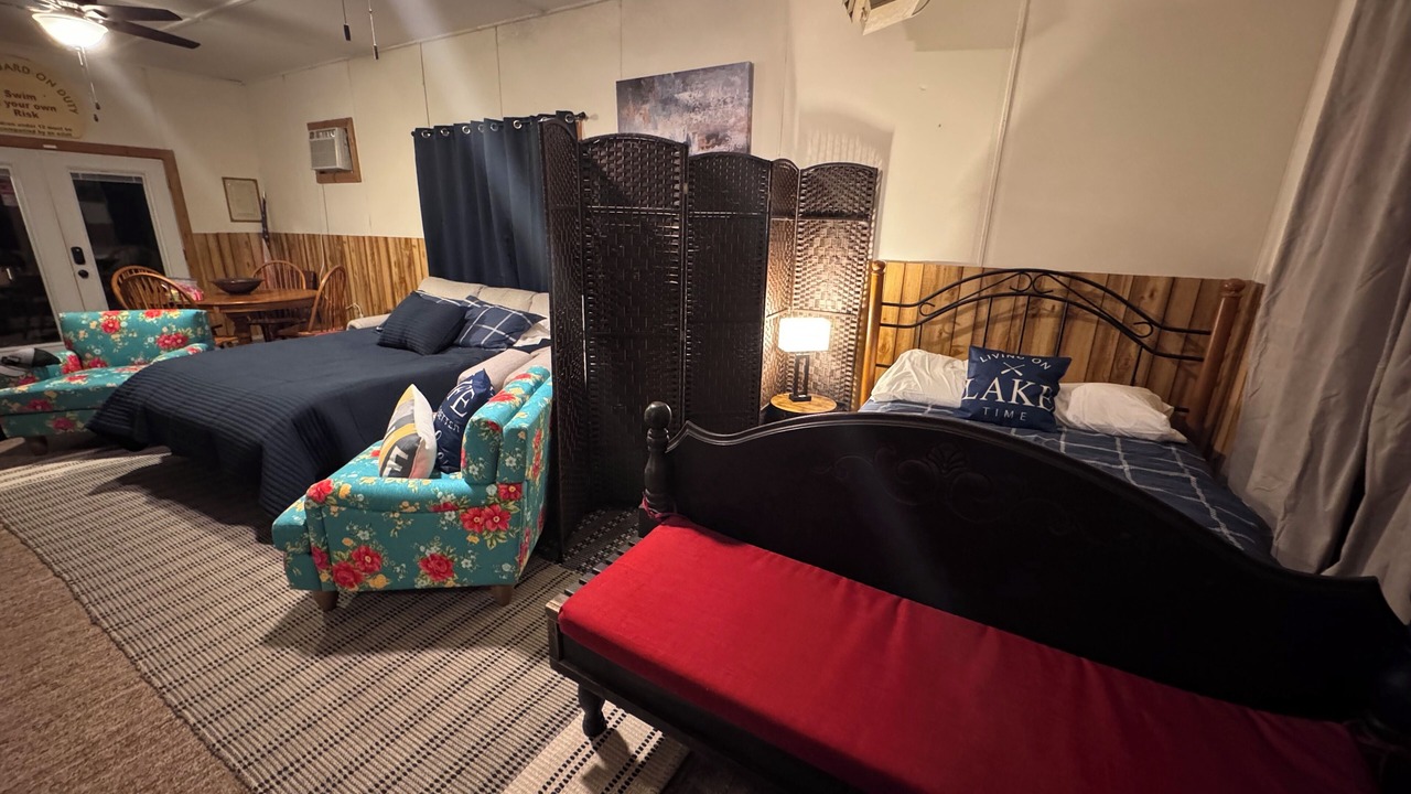 Photo of Bedroom in Shell Knob