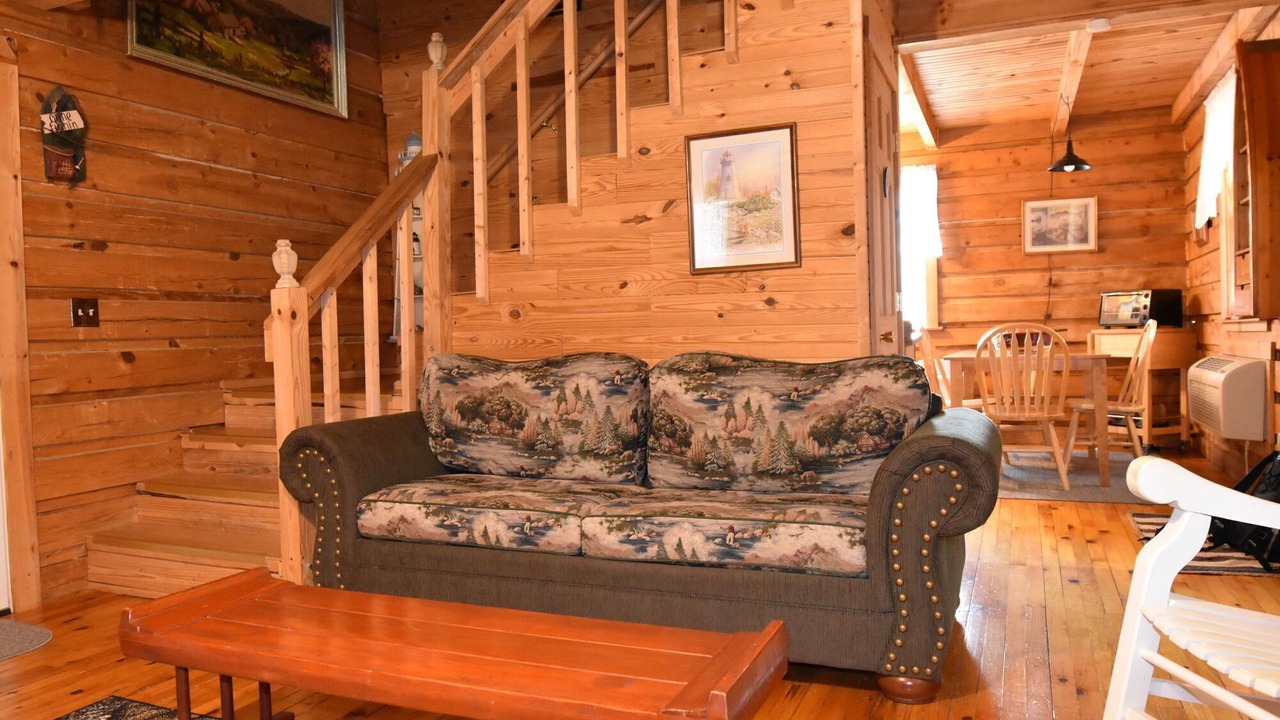 Photo of Livingroom in Woodbine