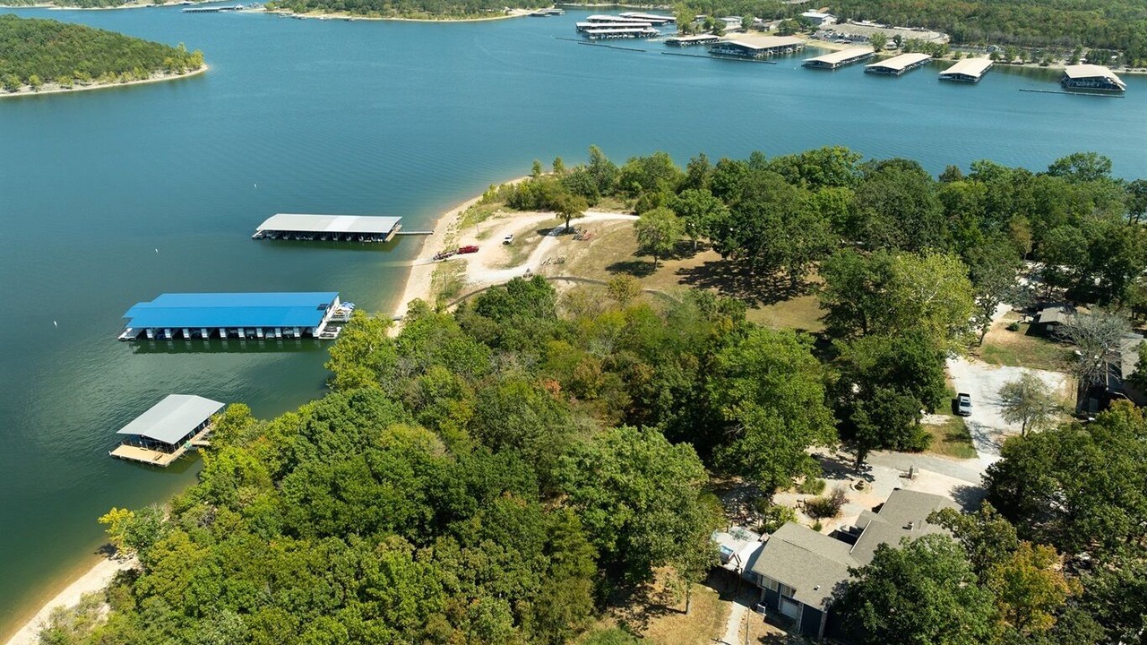 Photo of Outdoor in Branson West