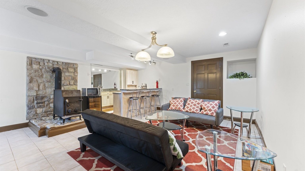 Photo of Livingroom in Branson West