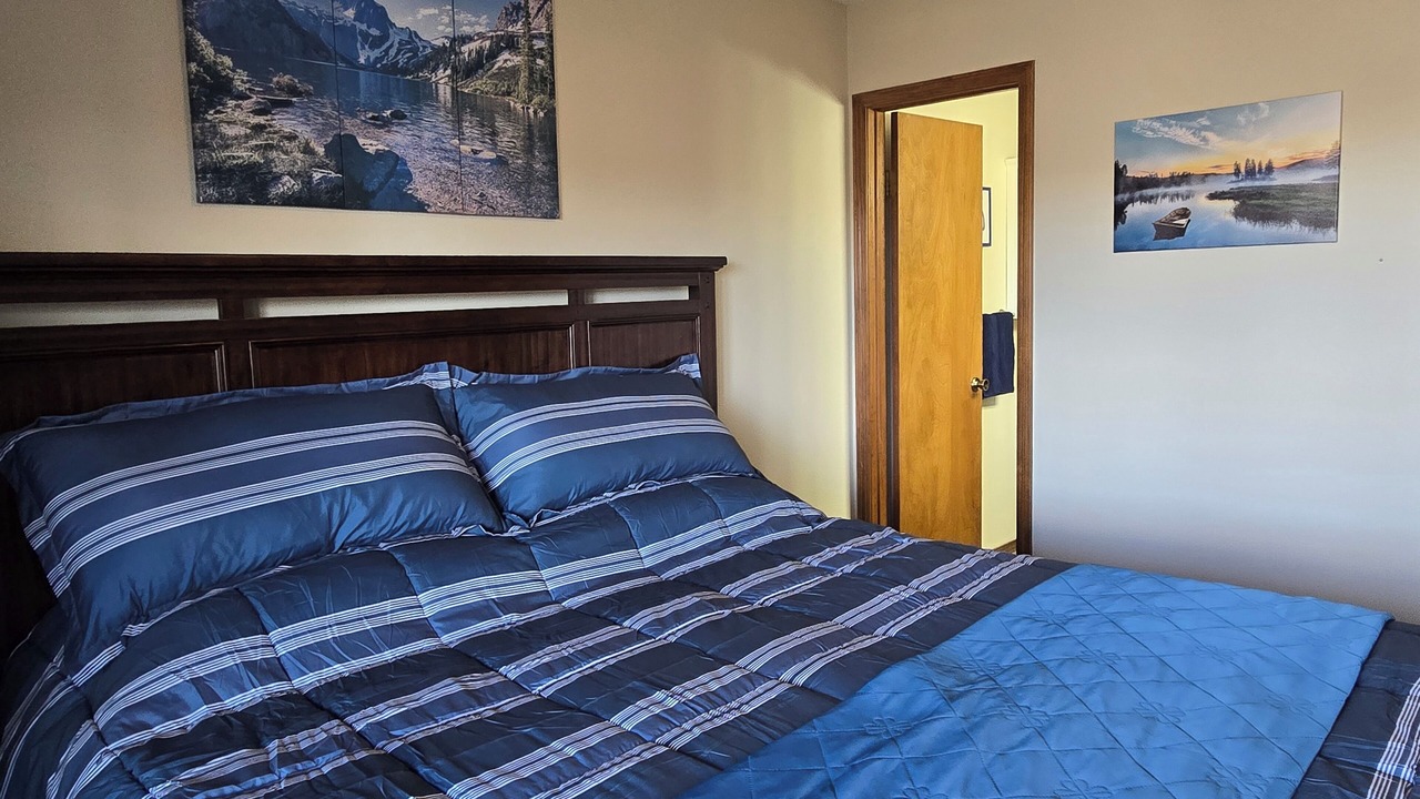 Photo of Bedroom in Branson West