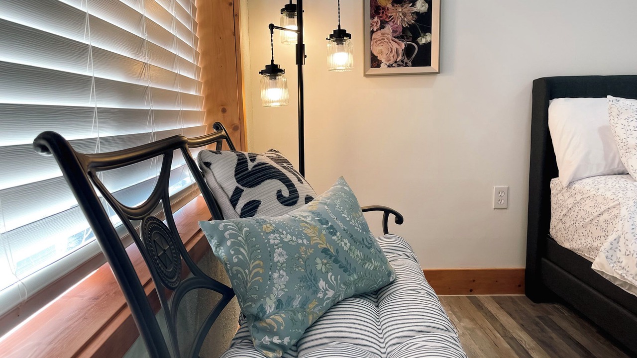Photo of Bedroom in Shattuck