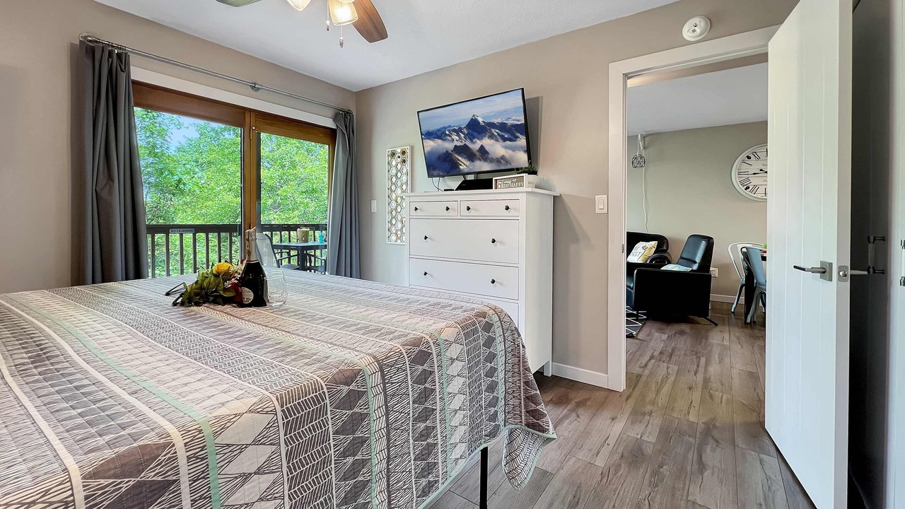Photo of Bedroom in Notch Estates