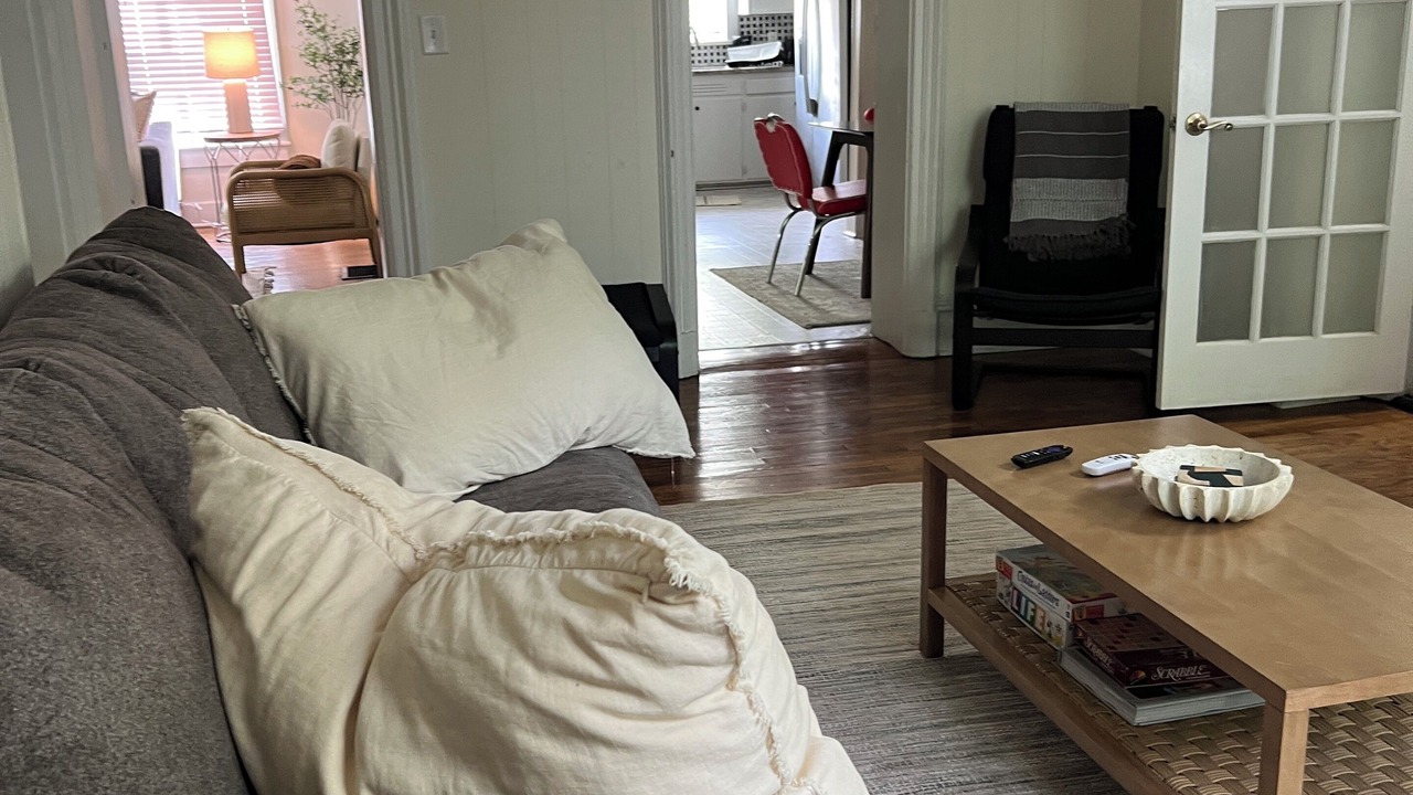 Photo of Livingroom in Lawrence
