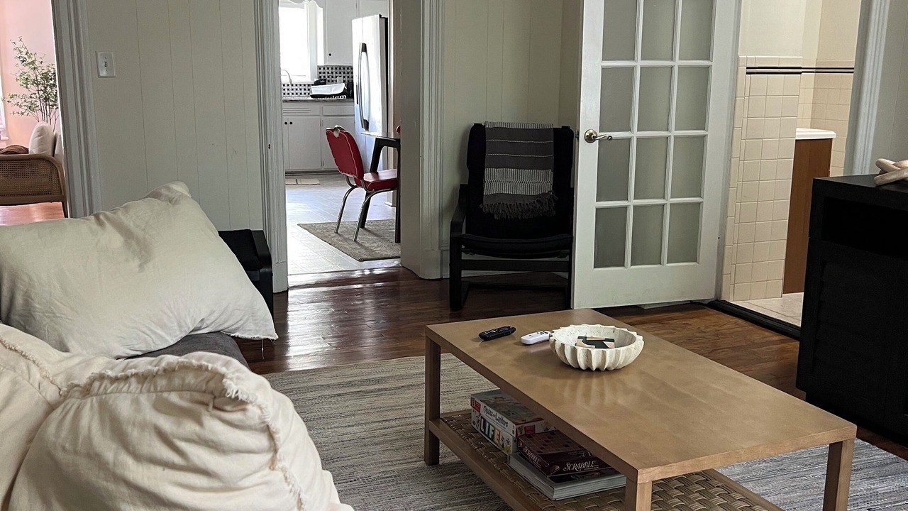 Photo of Bedroom in Lawrence