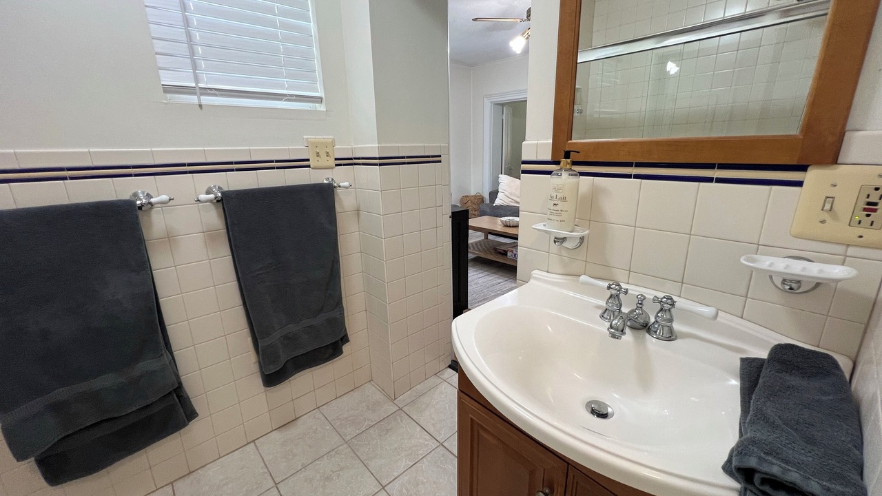 Photo of Bathroom in Lawrence