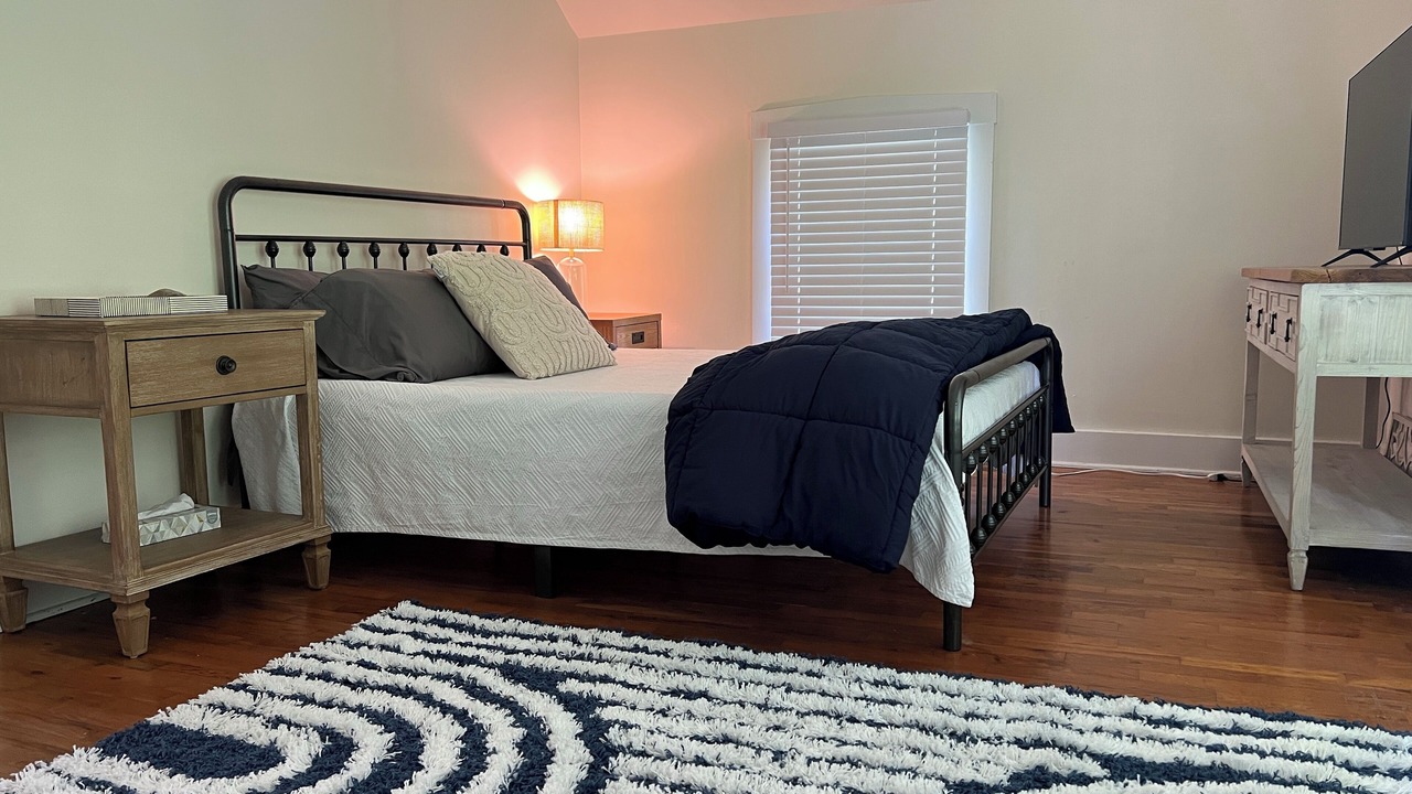 Photo of Bedroom in Lawrence