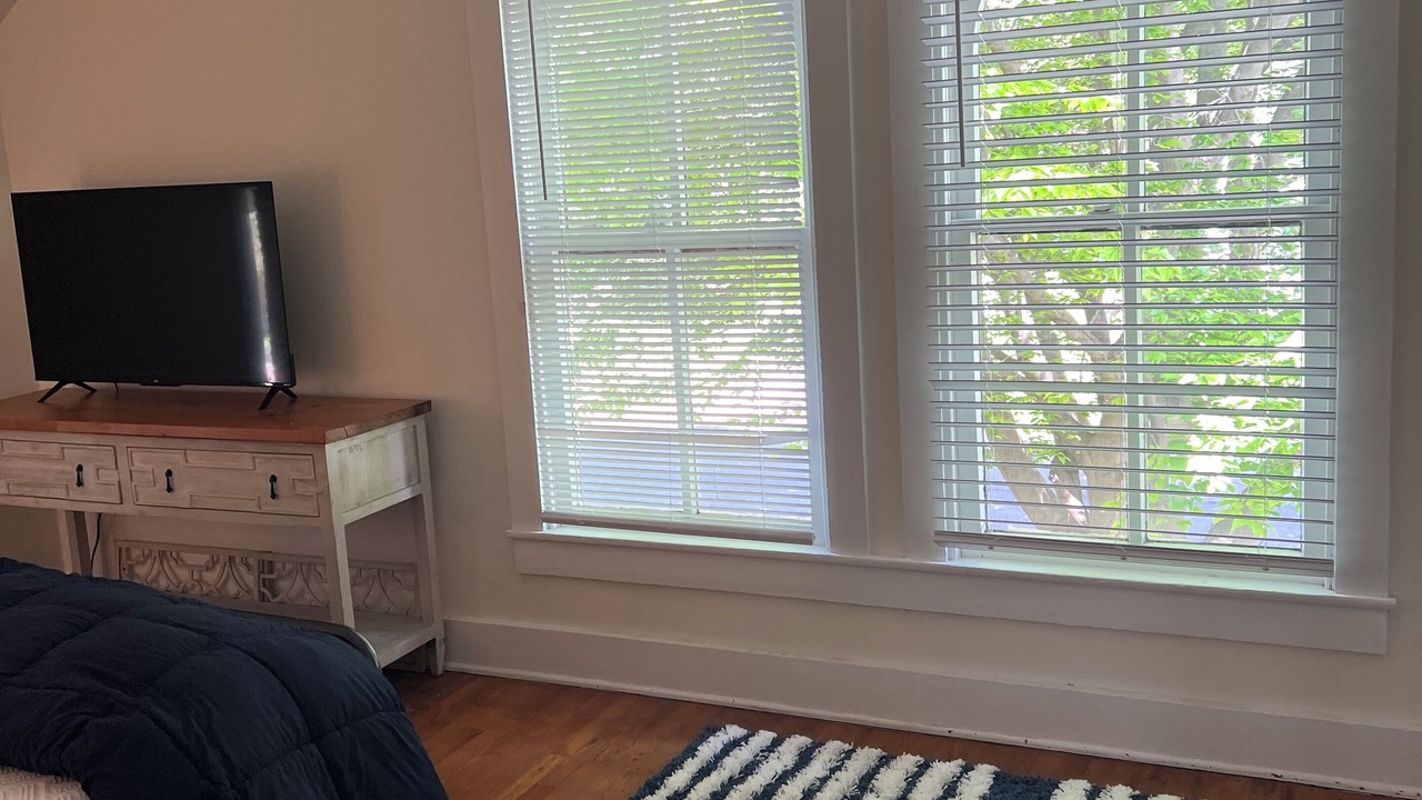Photo of Bedroom in Lawrence
