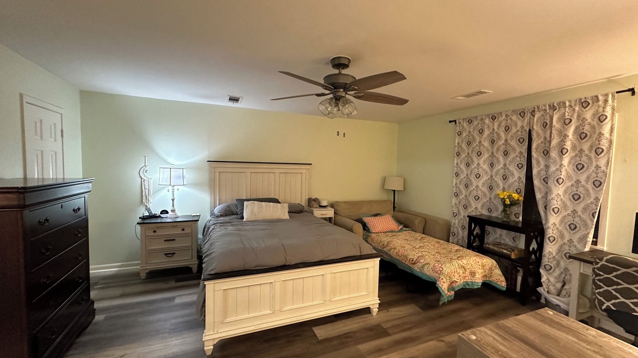Photo of Bedroom in Oxford