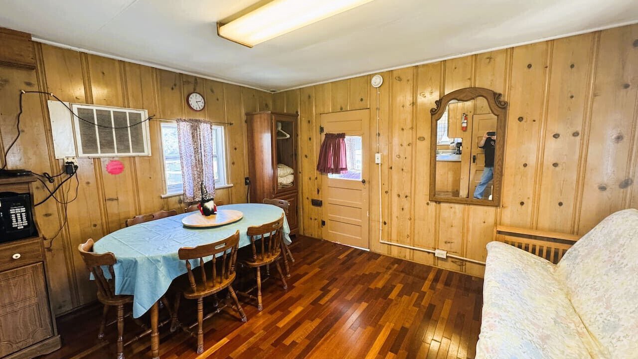 Photo of Livingroom in Rockaway Beach