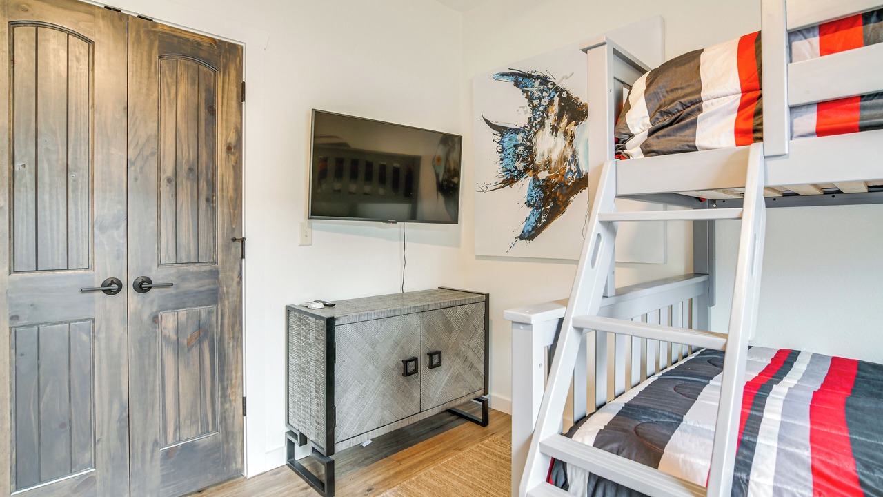 Photo of Bedroom in Indian Point