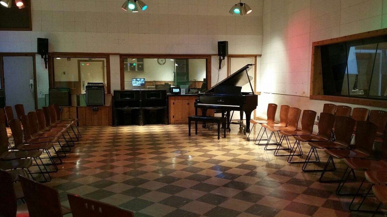 Photo of Others in Music Row