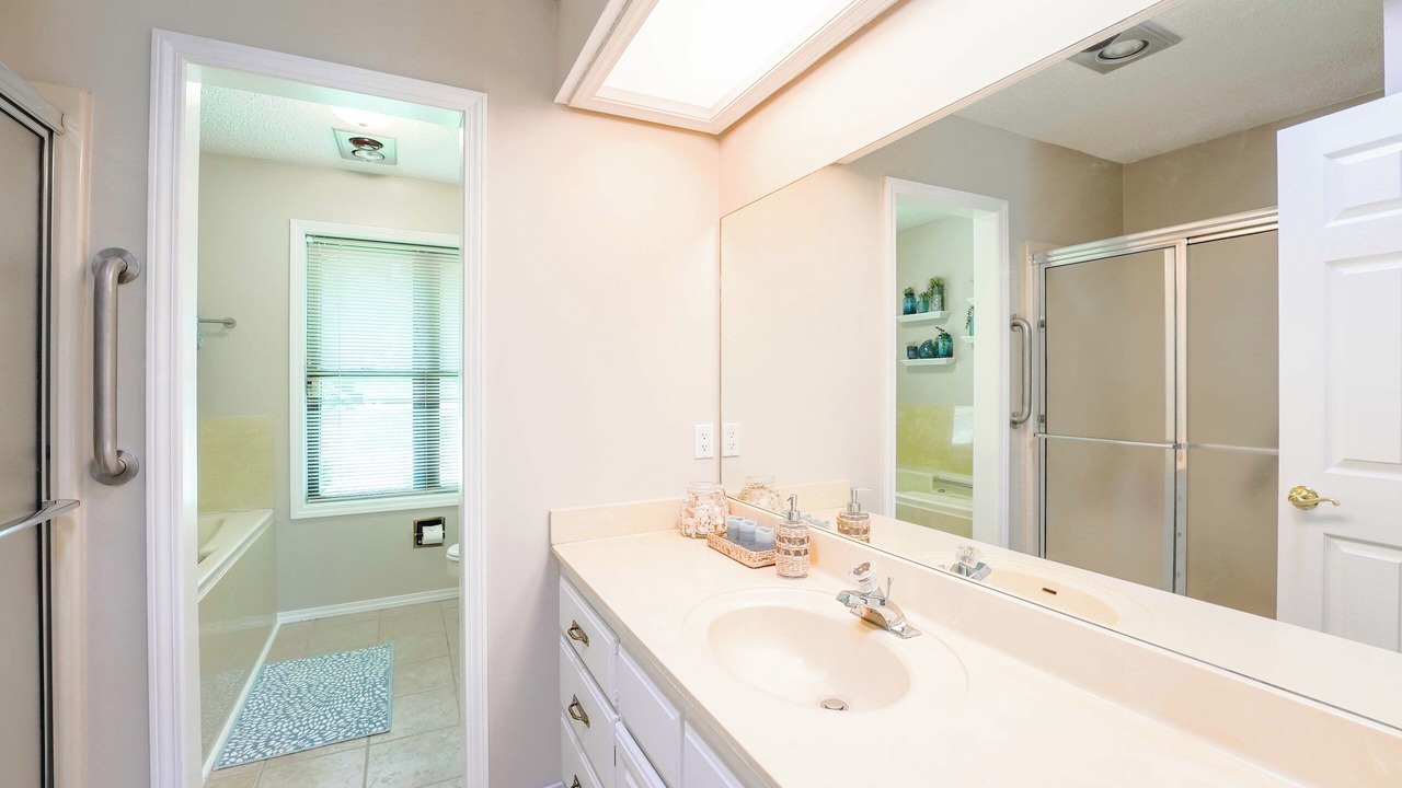 Photo of Bathroom in Bella Vista