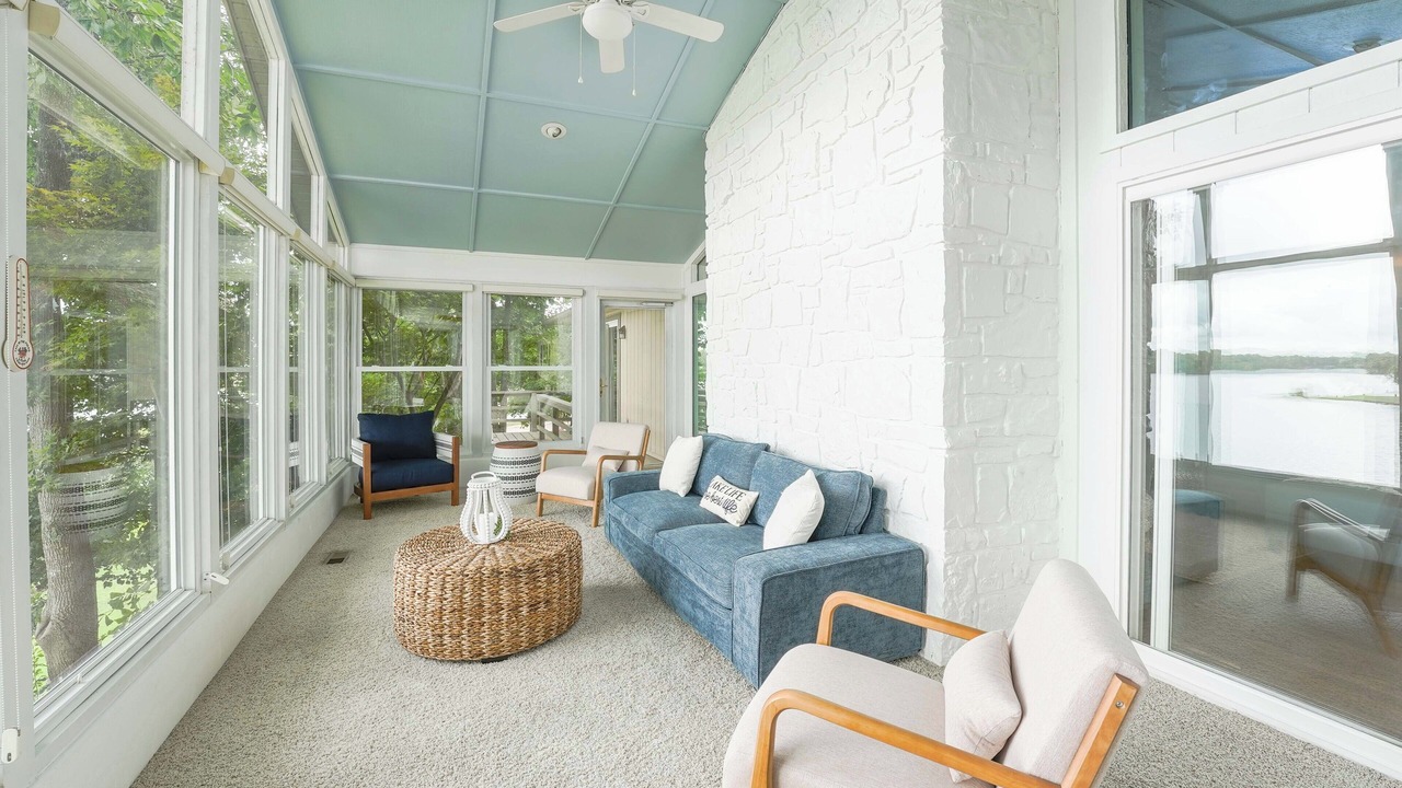 Photo of Livingroom in Bella Vista