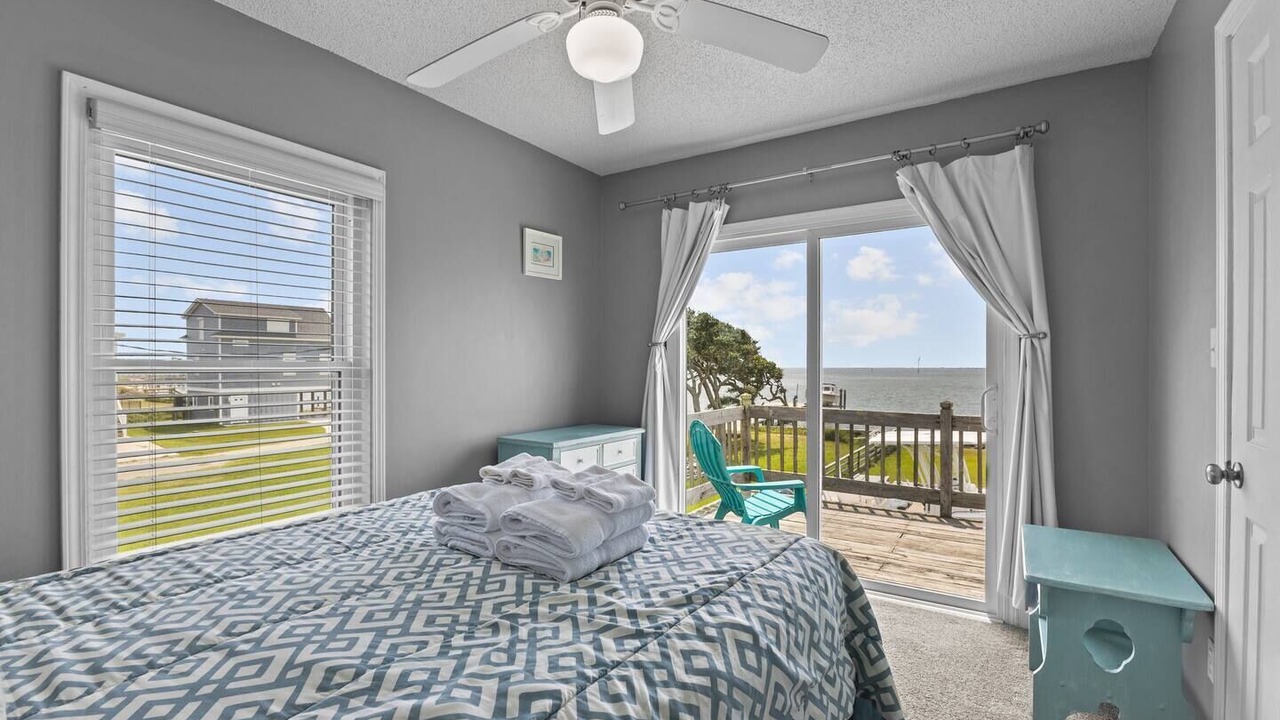 Photo of Bedroom in Harkers Island