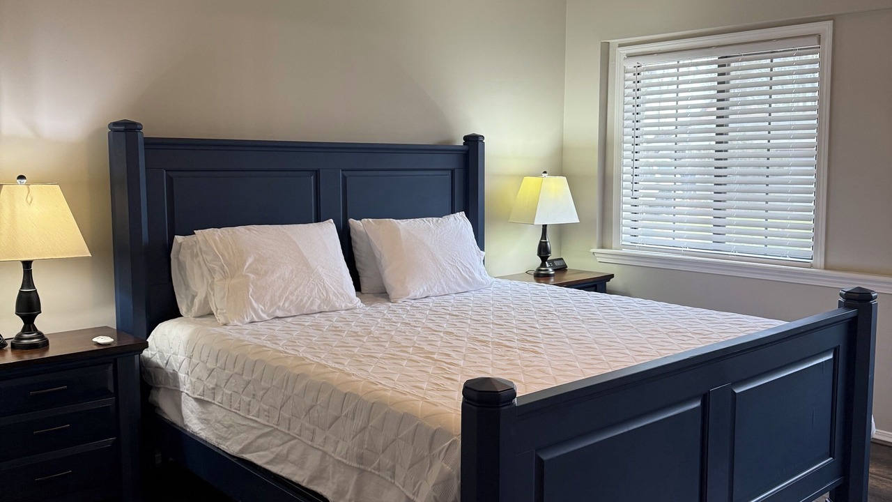 Photo of Bedroom in Vinita