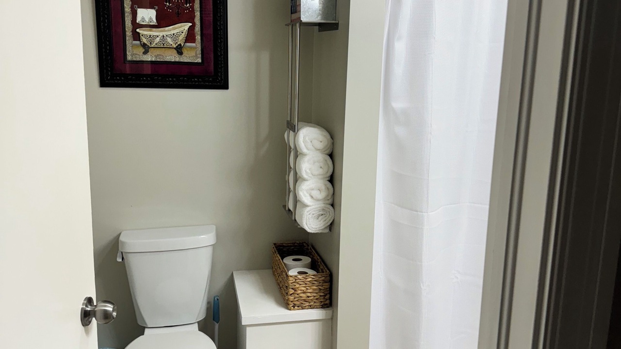 Photo of Bathroom in Vinita