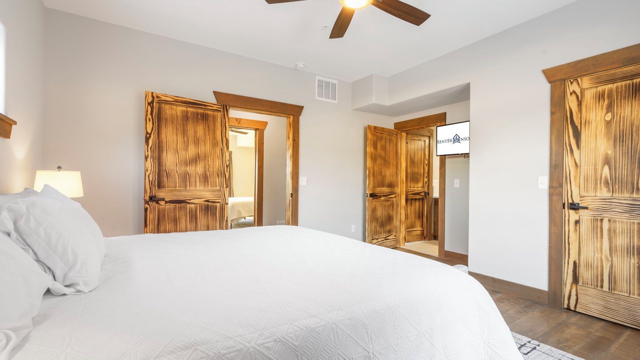 Photo of Bedroom in Lampe