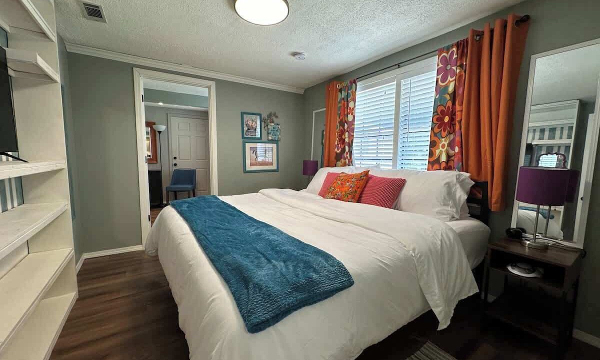 Photo of Bedroom in Reservoir