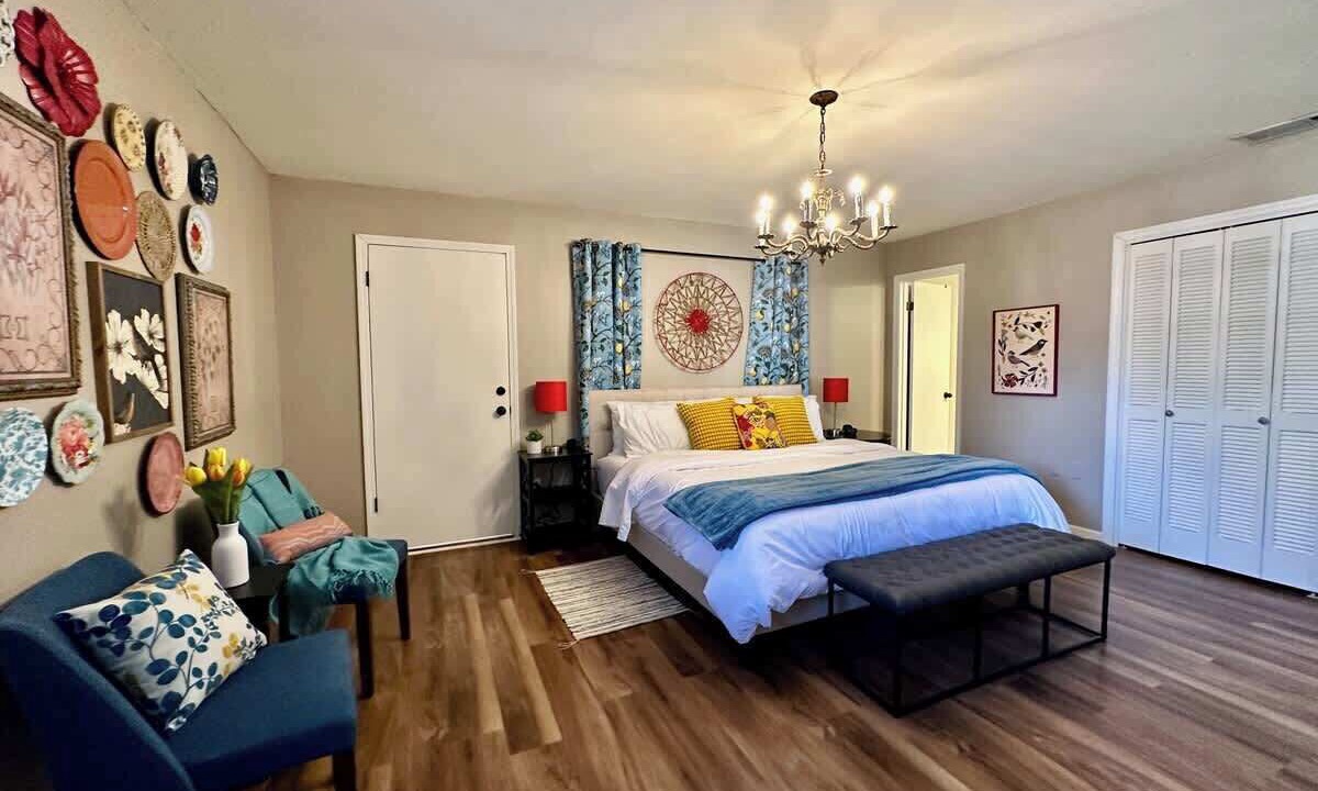 Photo of Bedroom in Reservoir