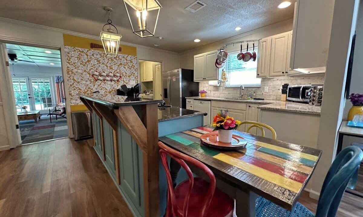 Photo of Kitchen in Reservoir