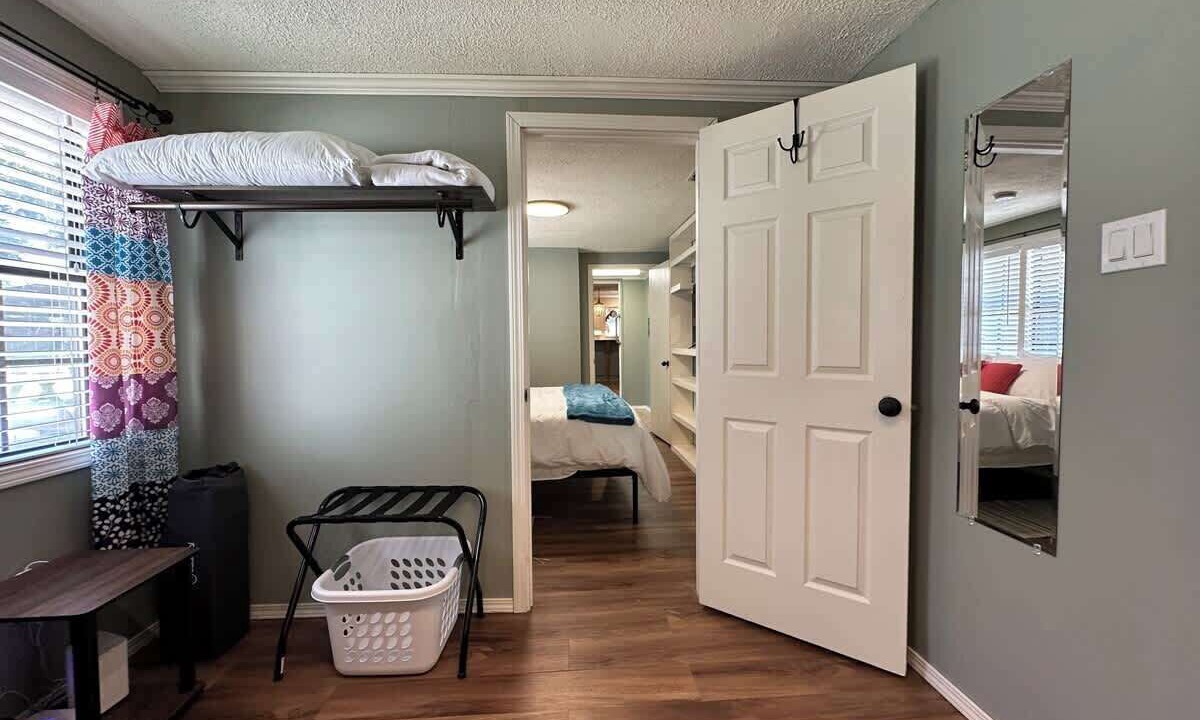 Photo of Bedroom in Reservoir