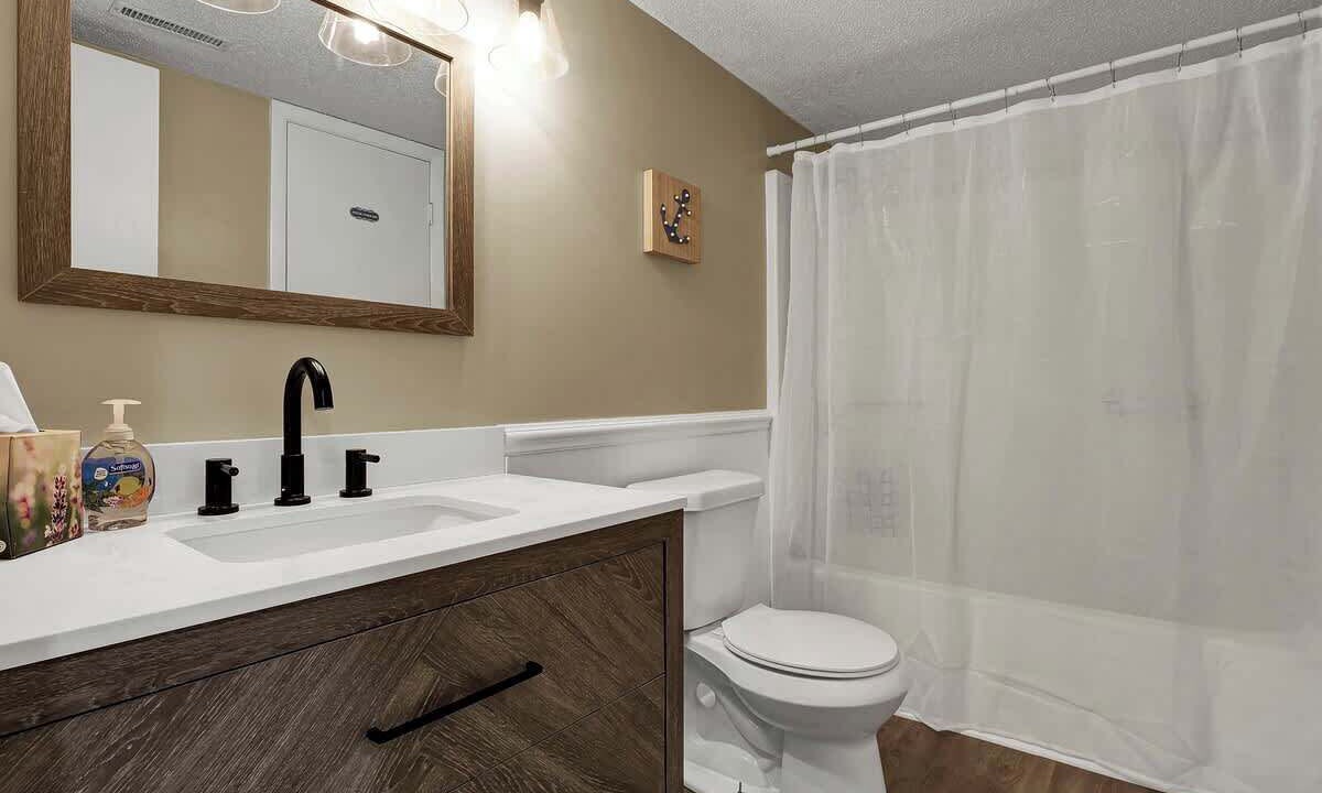Photo of Bathroom in Sneads Ferry