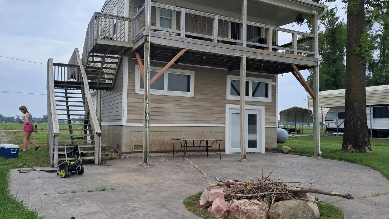 Photo of Outdoor in Big Lake