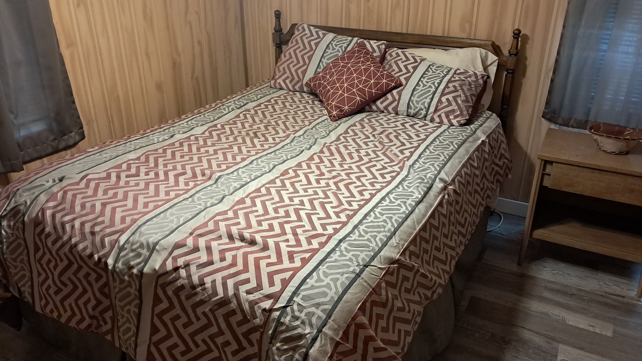 Photo of Bedroom in Big Lake