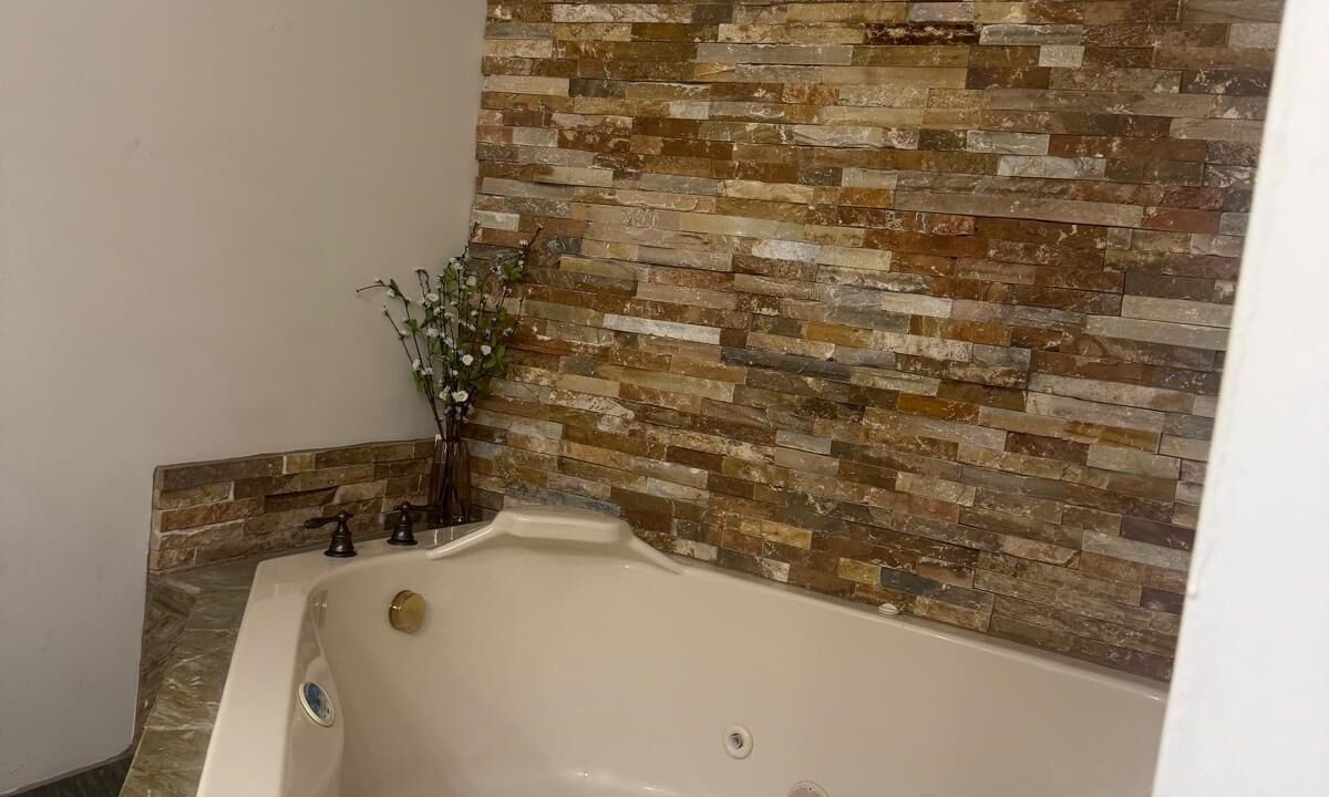 Photo of Bathroom in Cordova