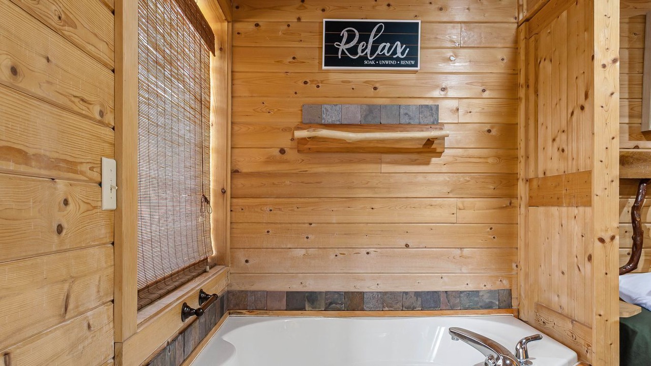 Photo of Bathroom in Wears Valley