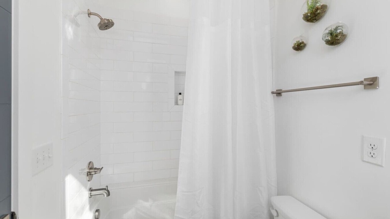 Photo of Bathroom in Hillsboro Village