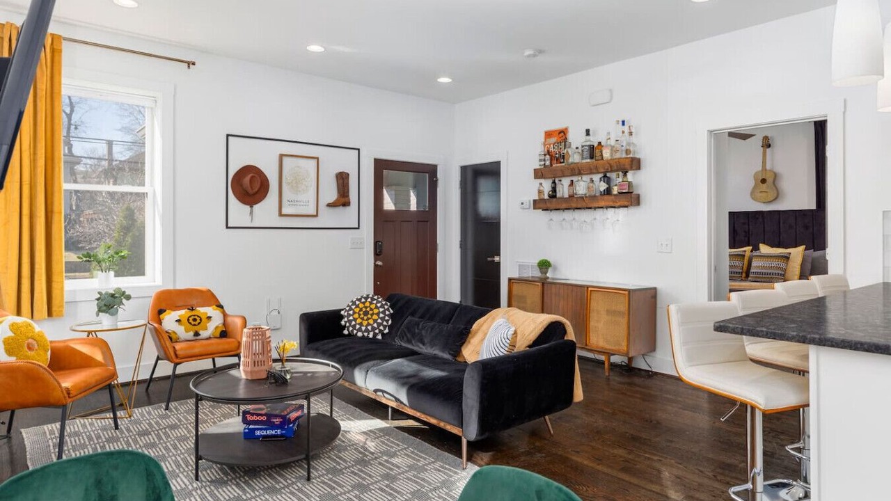 Photo of Bedroom in Hillsboro Village
