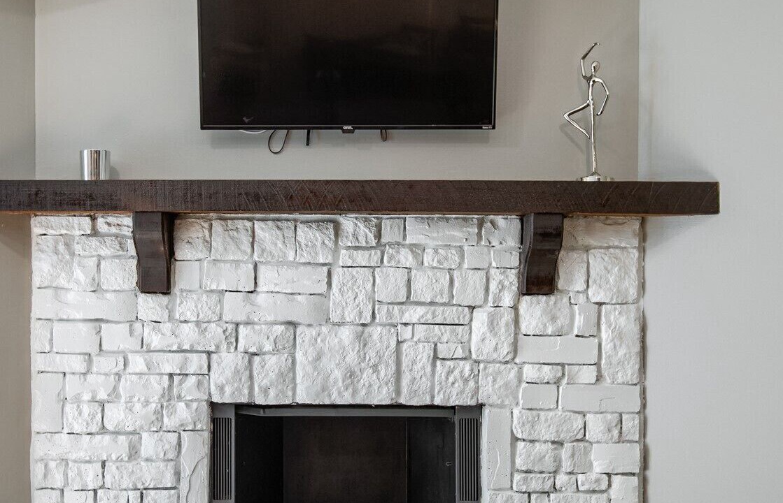 Photo of Livingroom in Shawnee Heights