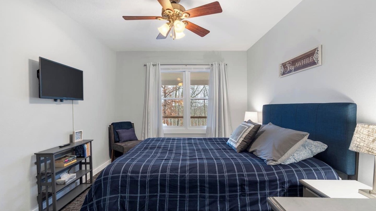 Photo of Bedroom in Branson
