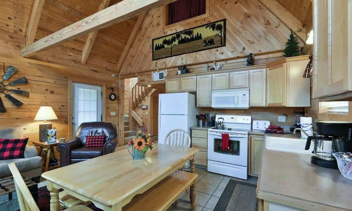 Photo of Kitchen in Branson Cedars