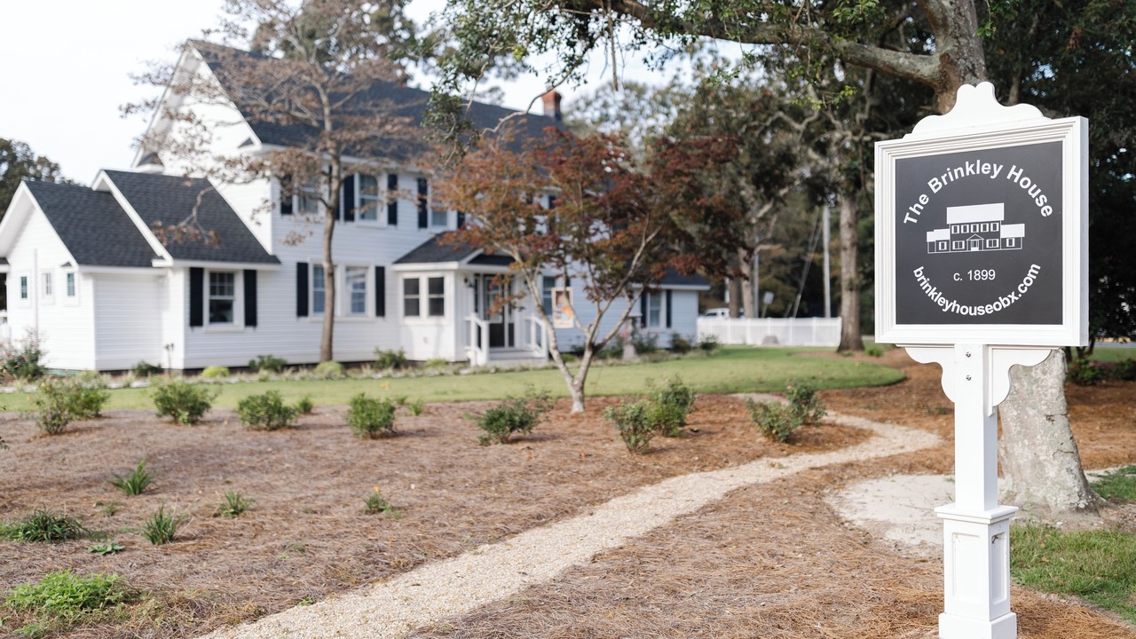 Photo of Others in Manteo