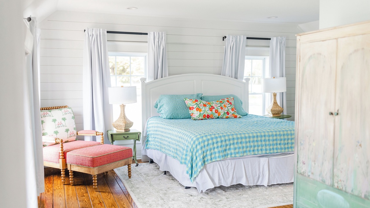 Photo of Bedroom in Manteo