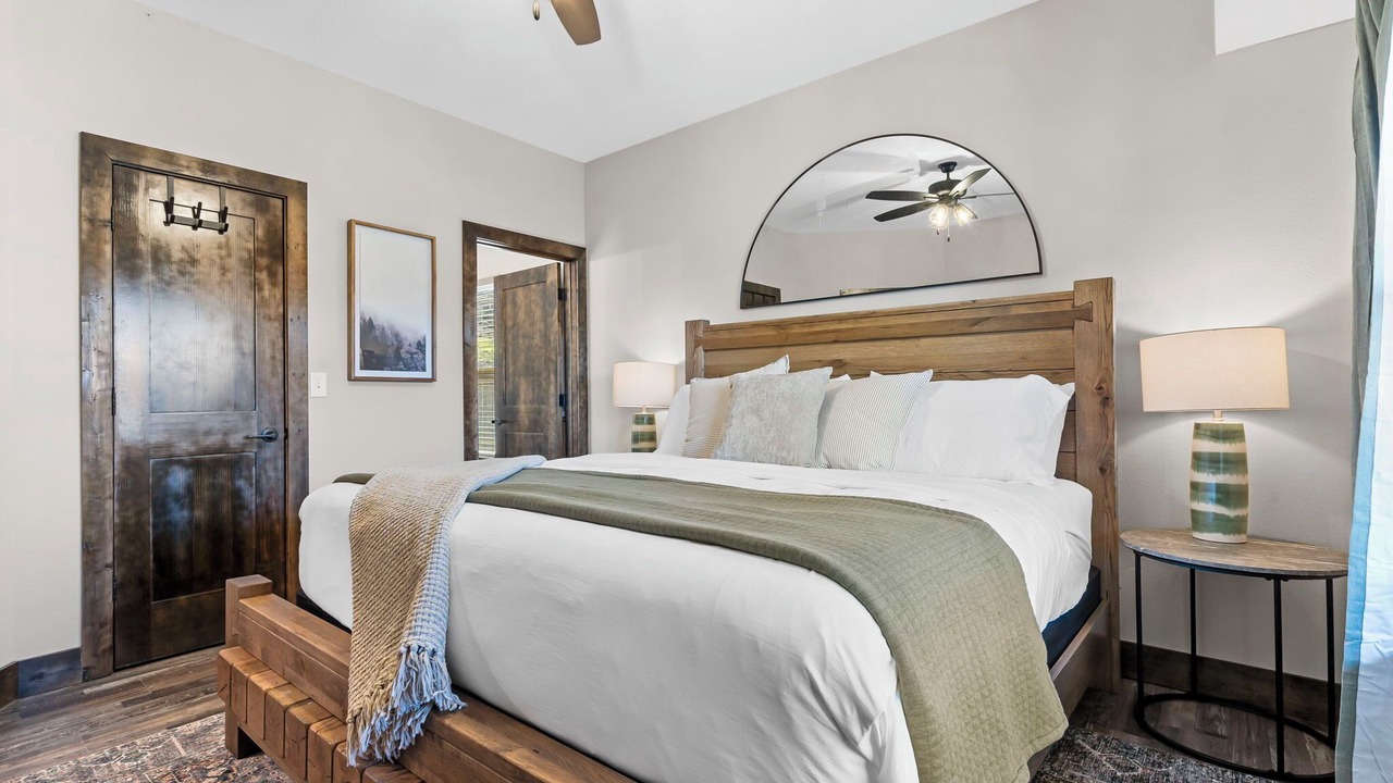 Photo of Bedroom in Hollister
