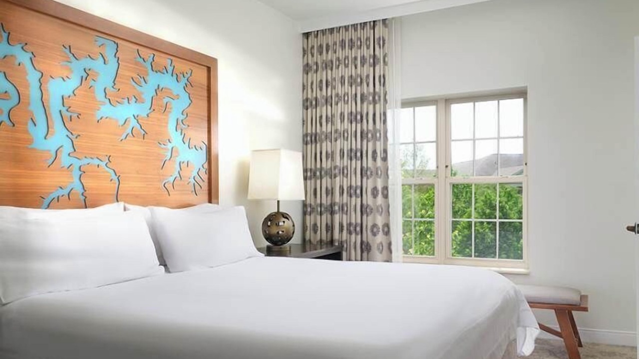 Photo of Bedroom in Branson Theater District